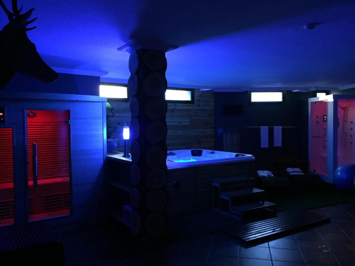 Gran Chalet Hotel & Petit Spa Βιέλα Εξωτερικό φωτογραφία