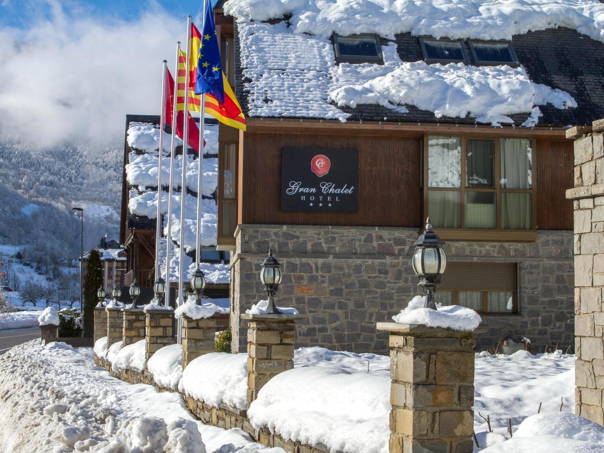 Gran Chalet Hotel & Petit Spa Βιέλα Εξωτερικό φωτογραφία