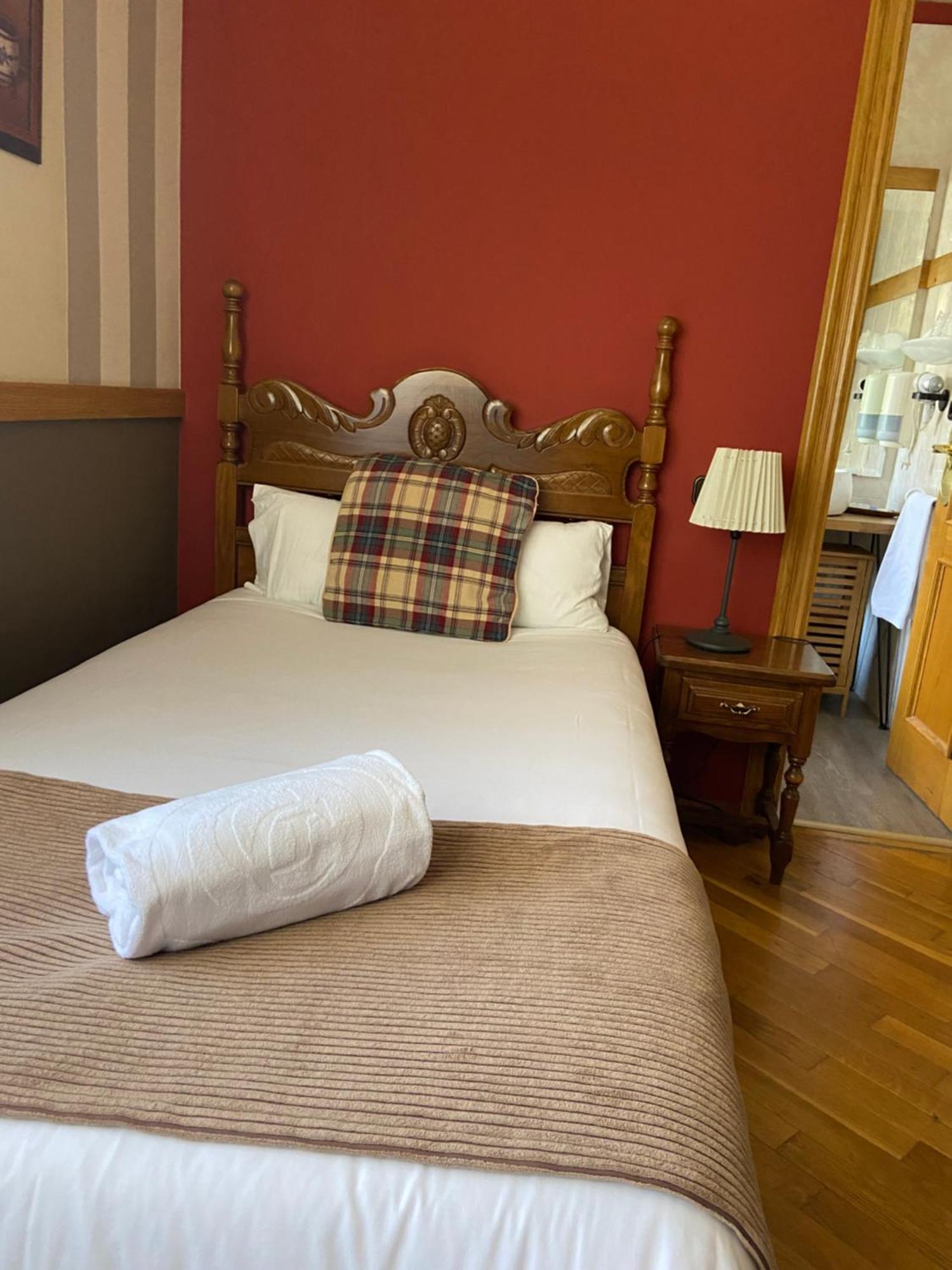 Gran Chalet Hotel & Petit Spa Βιέλα Δωμάτιο φωτογραφία