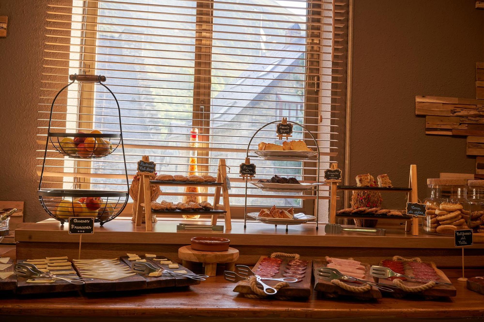 Gran Chalet Hotel & Petit Spa Βιέλα Εξωτερικό φωτογραφία